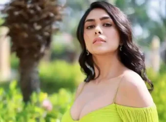 Mrunal Thakur Age, Height, Husband, Wife, Family, Net Worth, Biography & More